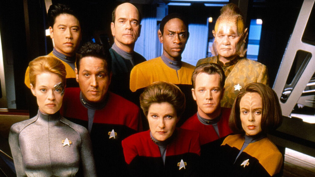 Crew of the USS Voyager